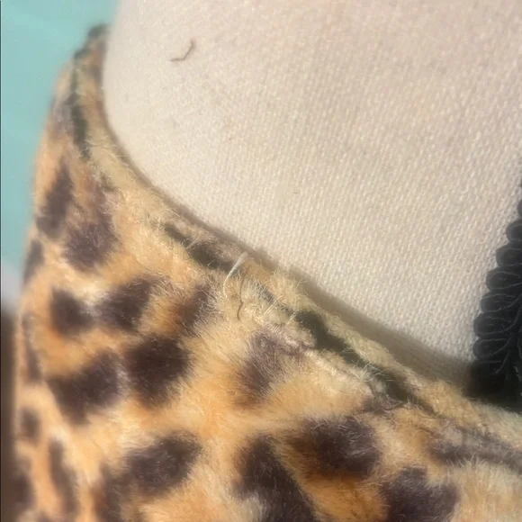 Leopard Print Cropped Jacket - Picture 3 of 4
